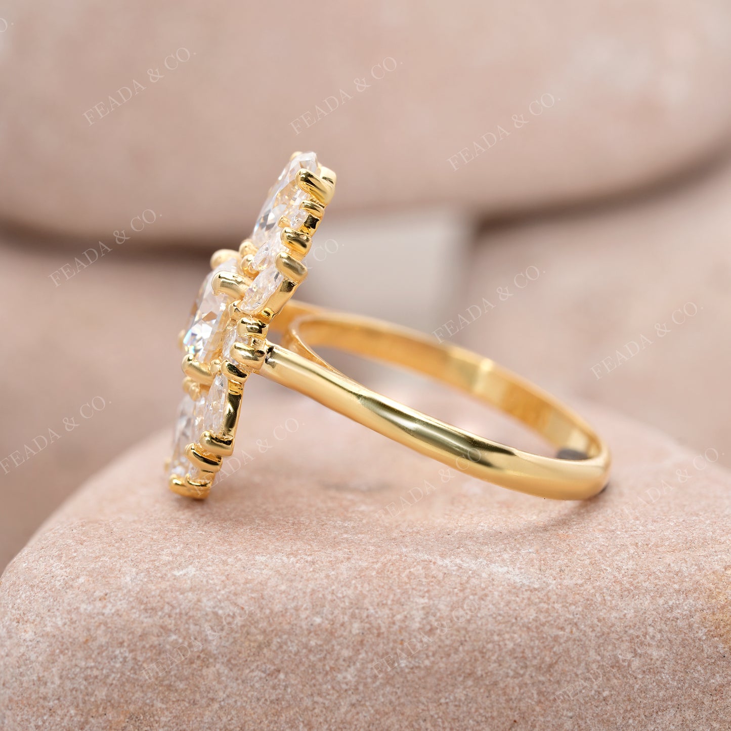 Flower Shape Moissanite Diamond Engagement Ring