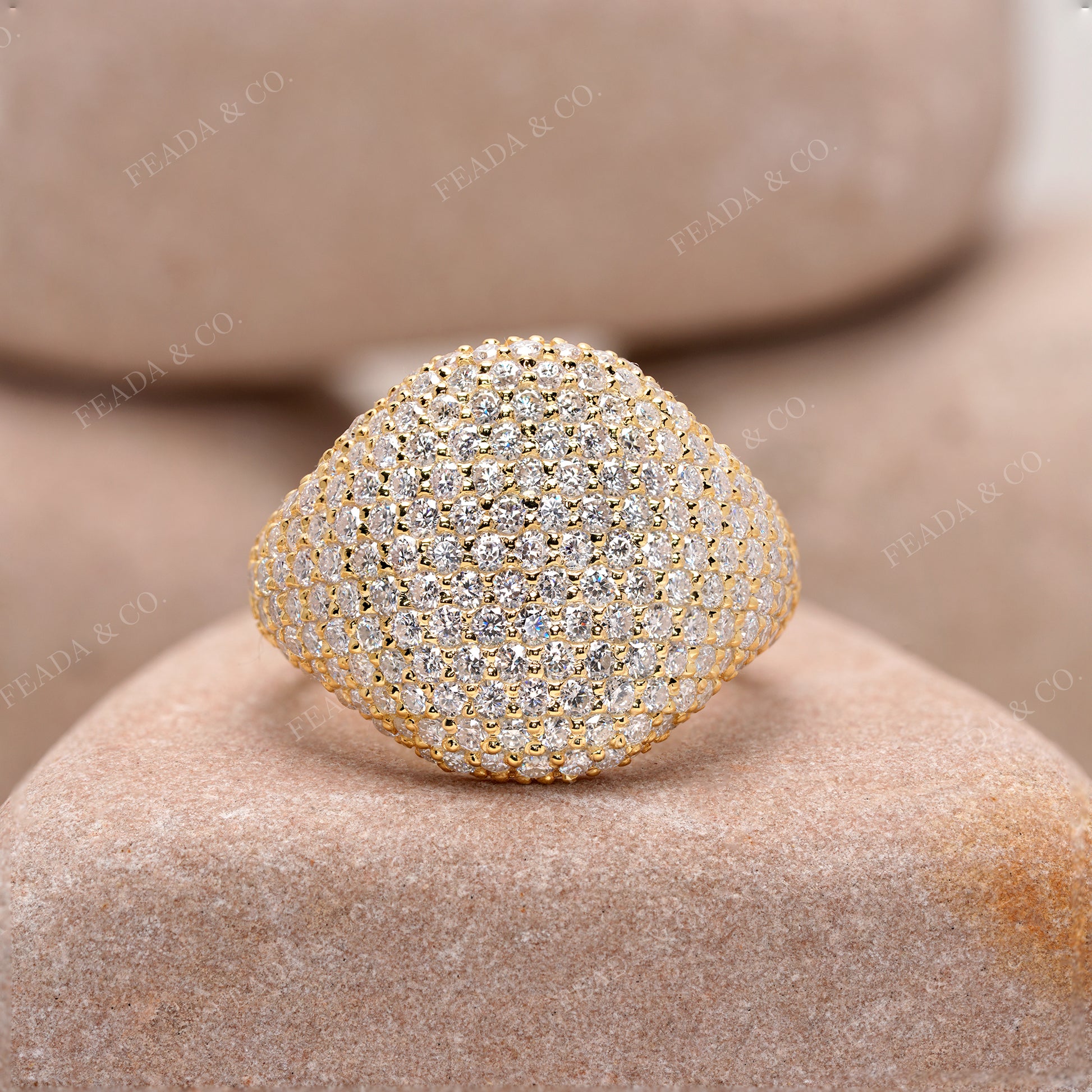 Round Cut Colorless Engagement Ring