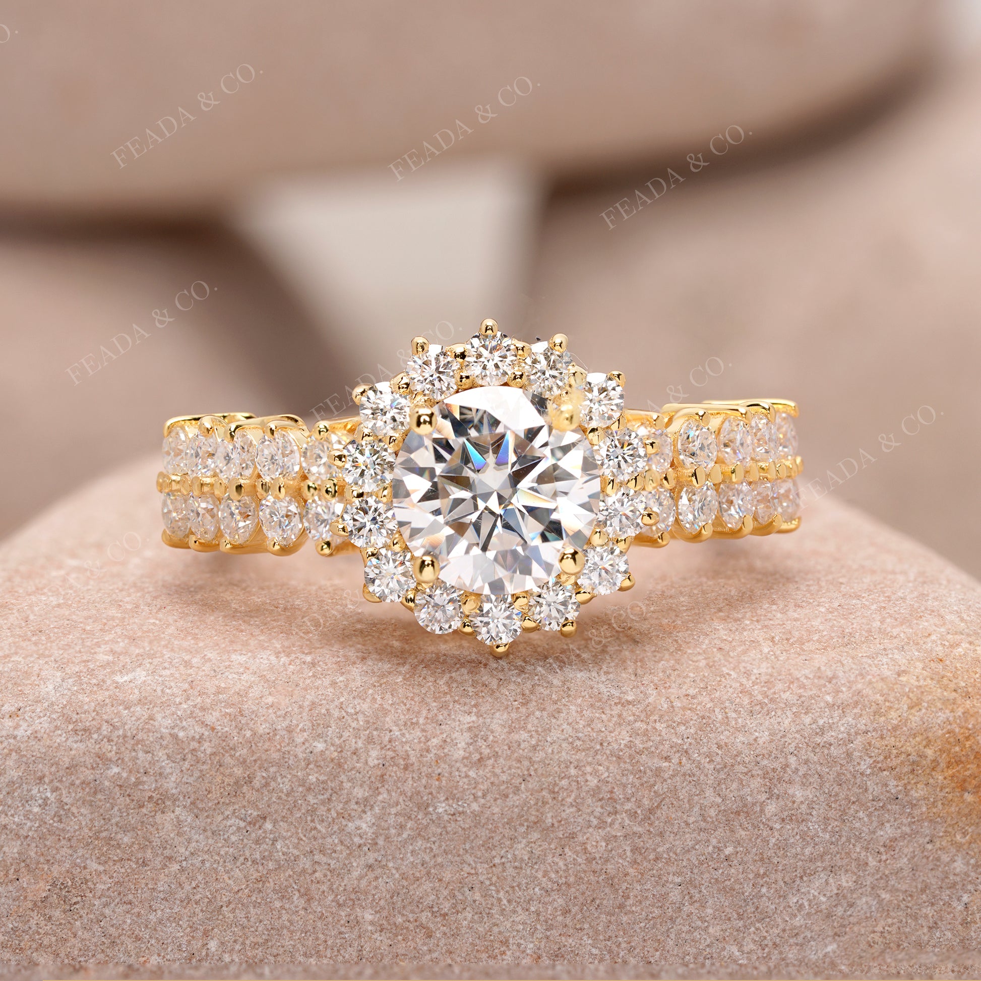 Round Cut Colorless Engagement Ring