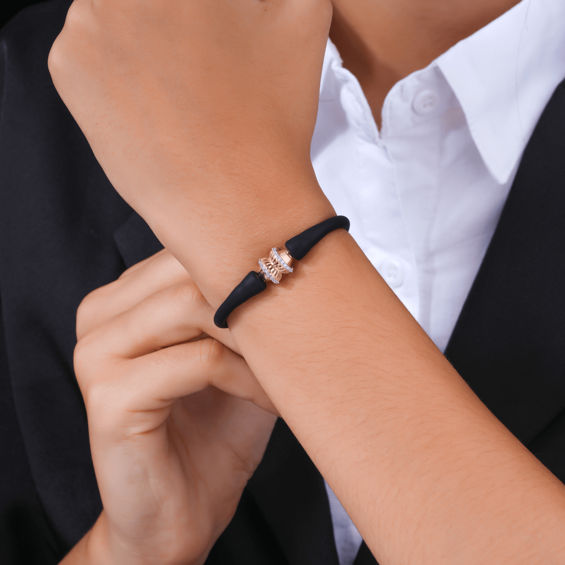 Classic Charm Rakhi Bracelet