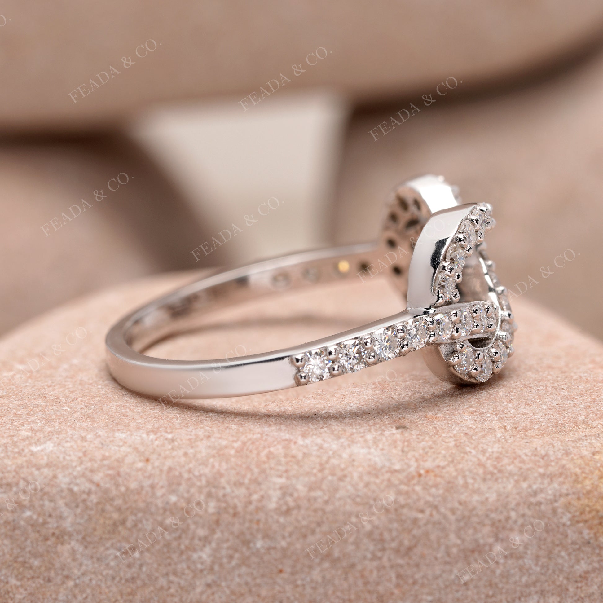 Round Cut Colorless Engagement Ring