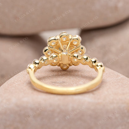 Round Cut Colorless Engagement Ring