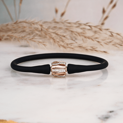 Barrel Charm Rakhi Bracelet