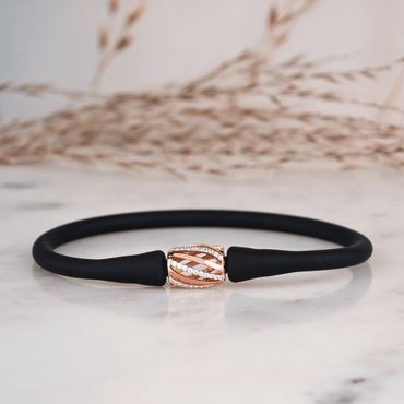 Barrel Charm Rakhi Bracelet