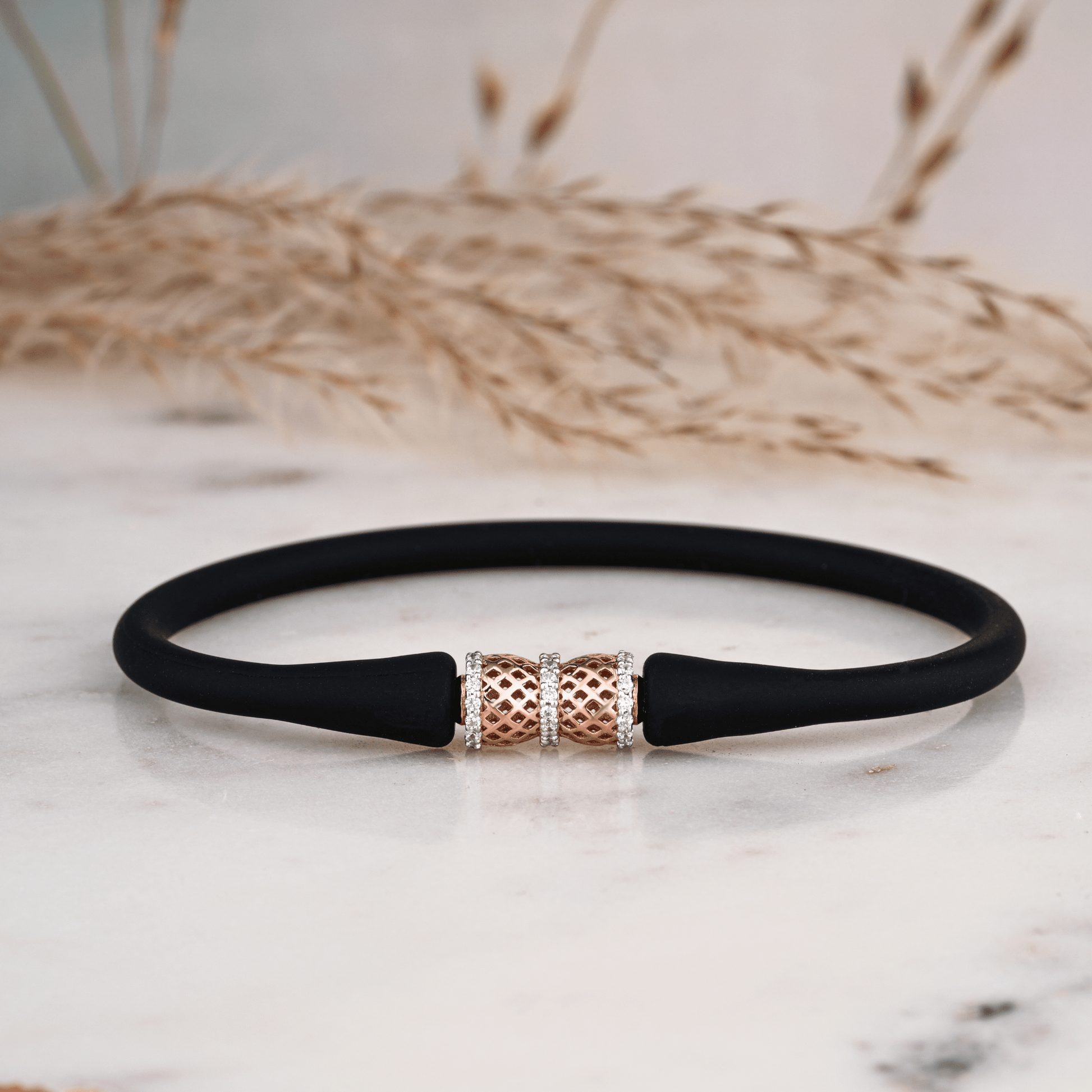 Diamond Barrel Charm Rakhi Bracelet