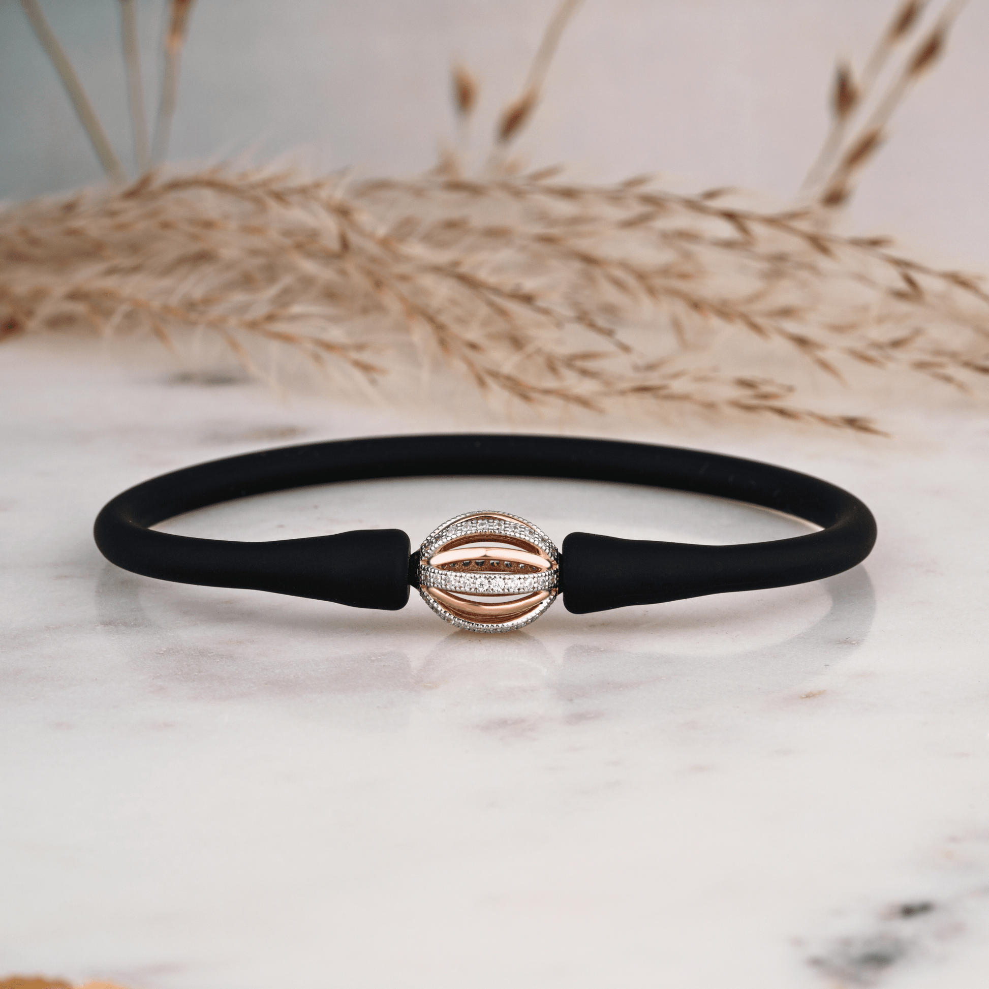 Classic Charm Rakhi Bracelet