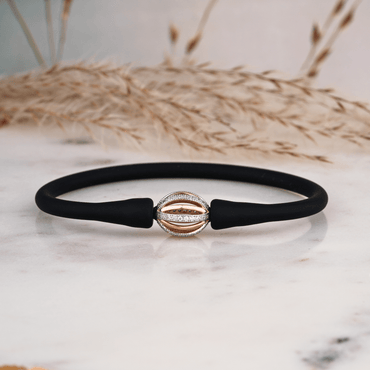 Classic Charm Rakhi Bracelet