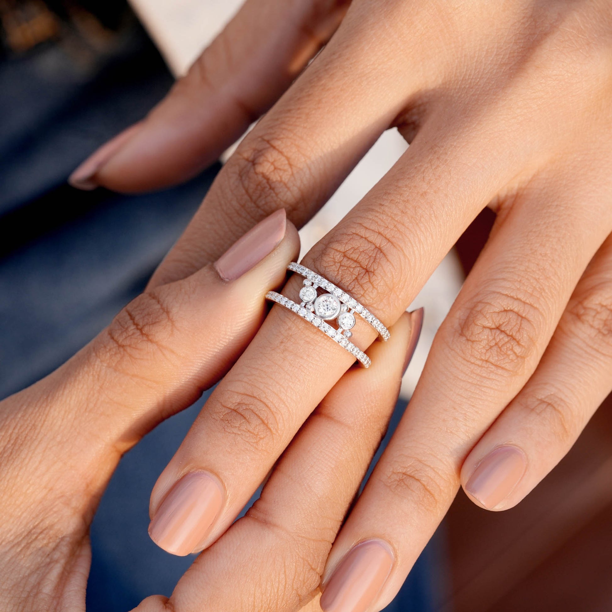 Round Cut Colorless Engagement Ring