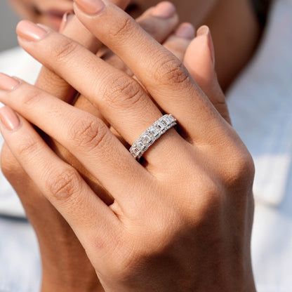 Emerald, Round Cut Colorless Engagement Ring