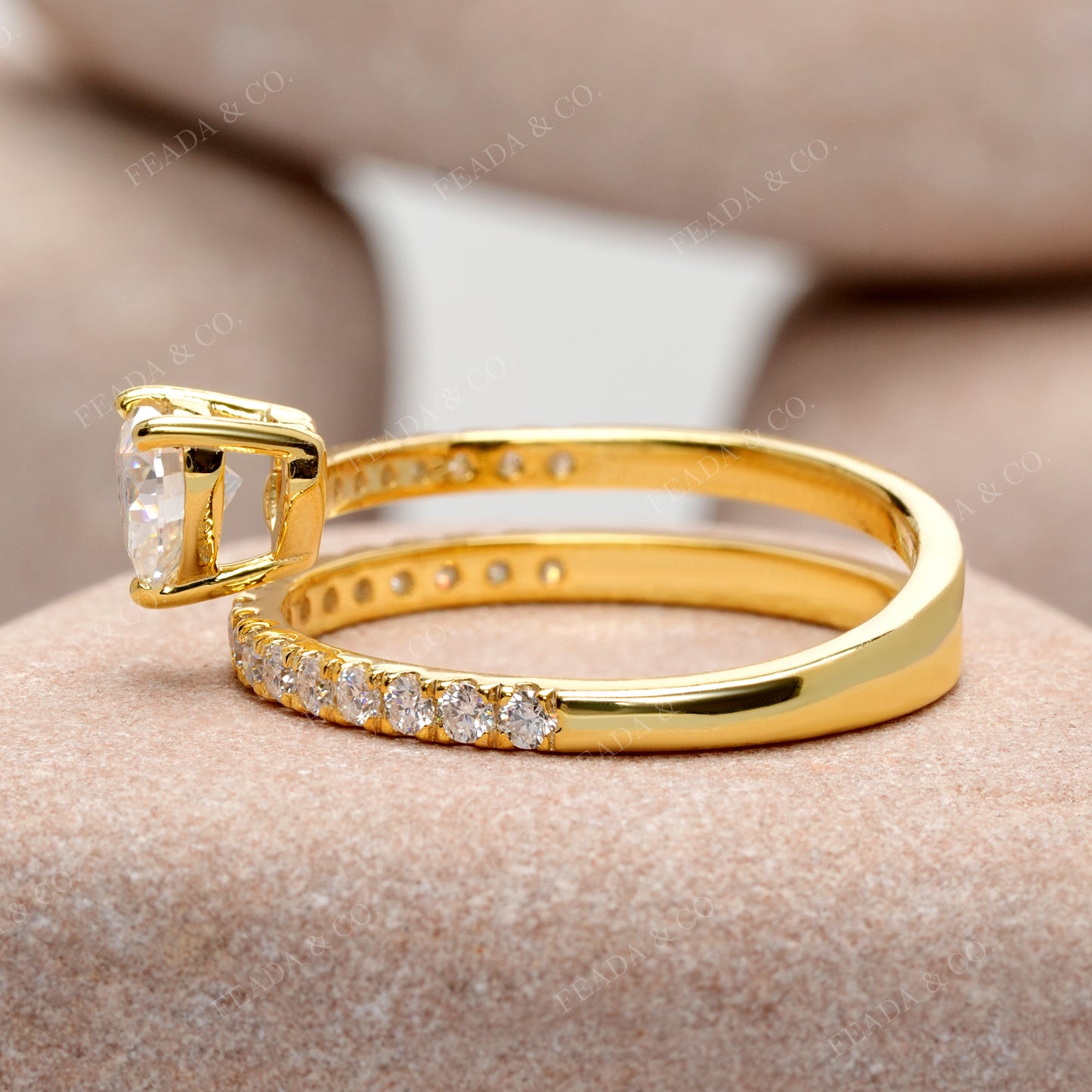 Heart, Round Cut Colorless Engagement Ring