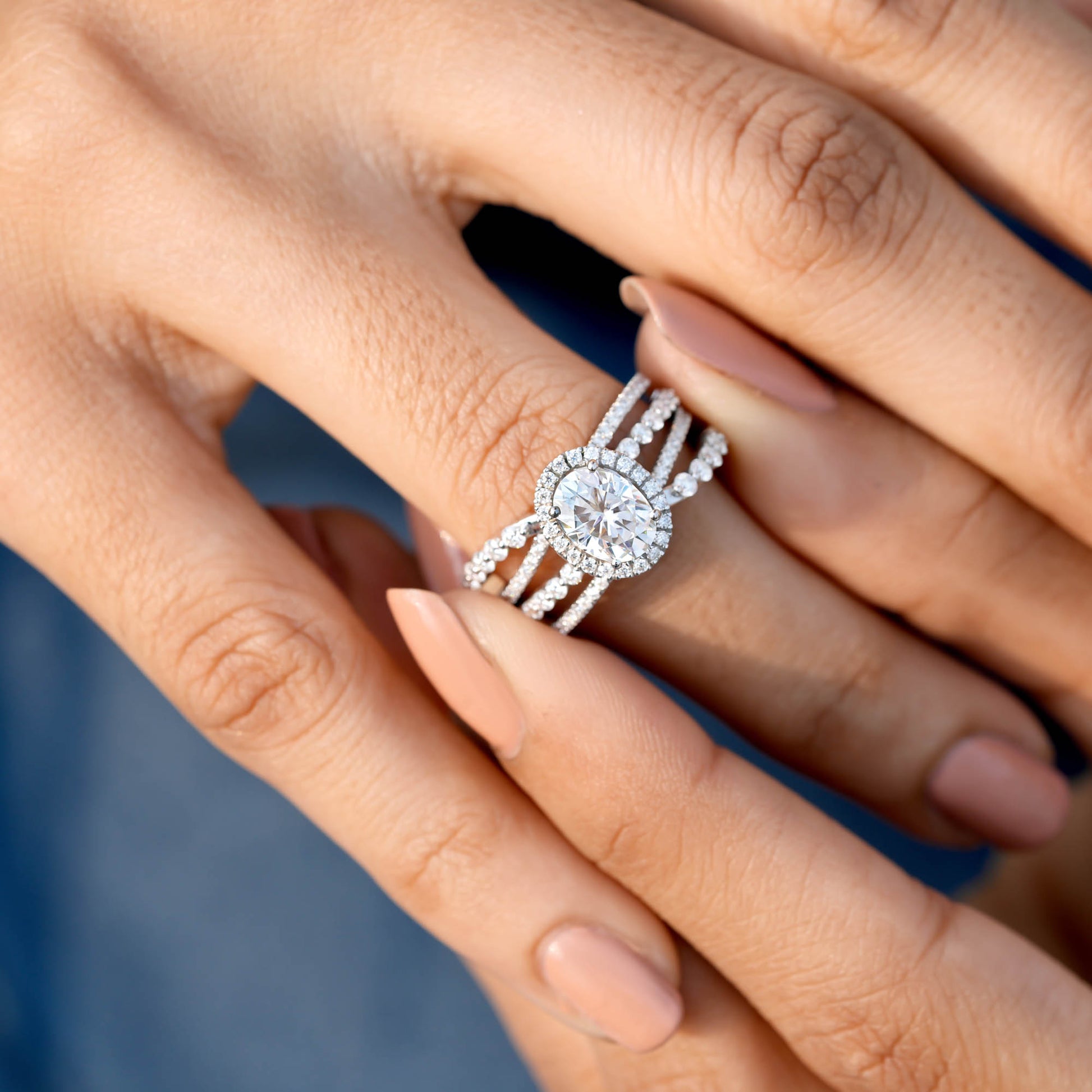 Round, Oval Cut Colorless Engagement Ring
