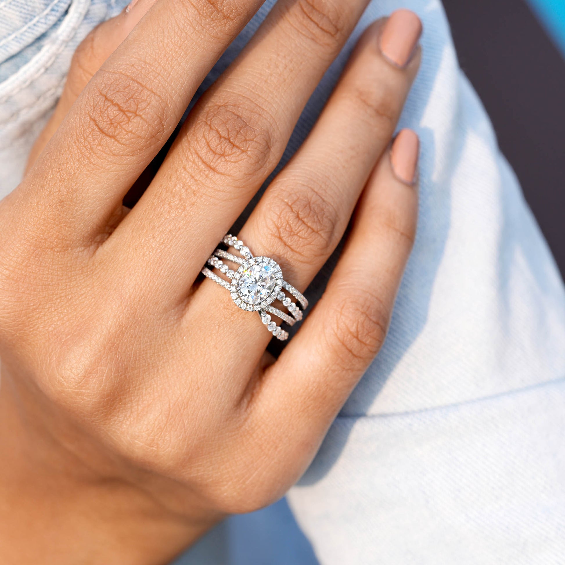 Round, Oval Cut Colorless Engagement Ring