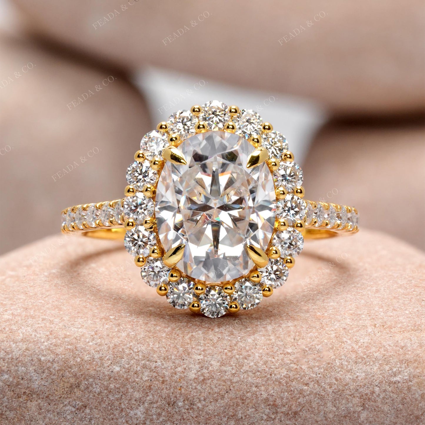 Round, Oval Cut Colorless Engagement Ring