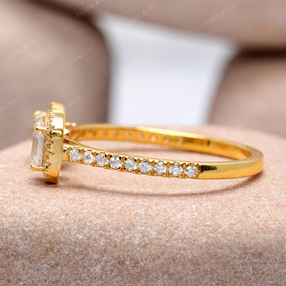 Emerald Pear Premium Halo Adjustable Ring