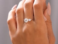 Round Cut Colorless Engagement Ring