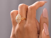 Round Cut Colorless Engagement Ring