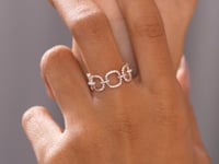 Round Cut Colorless Engagement Ring