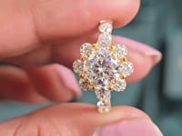 Round Cut Colorless Engagement Ring
