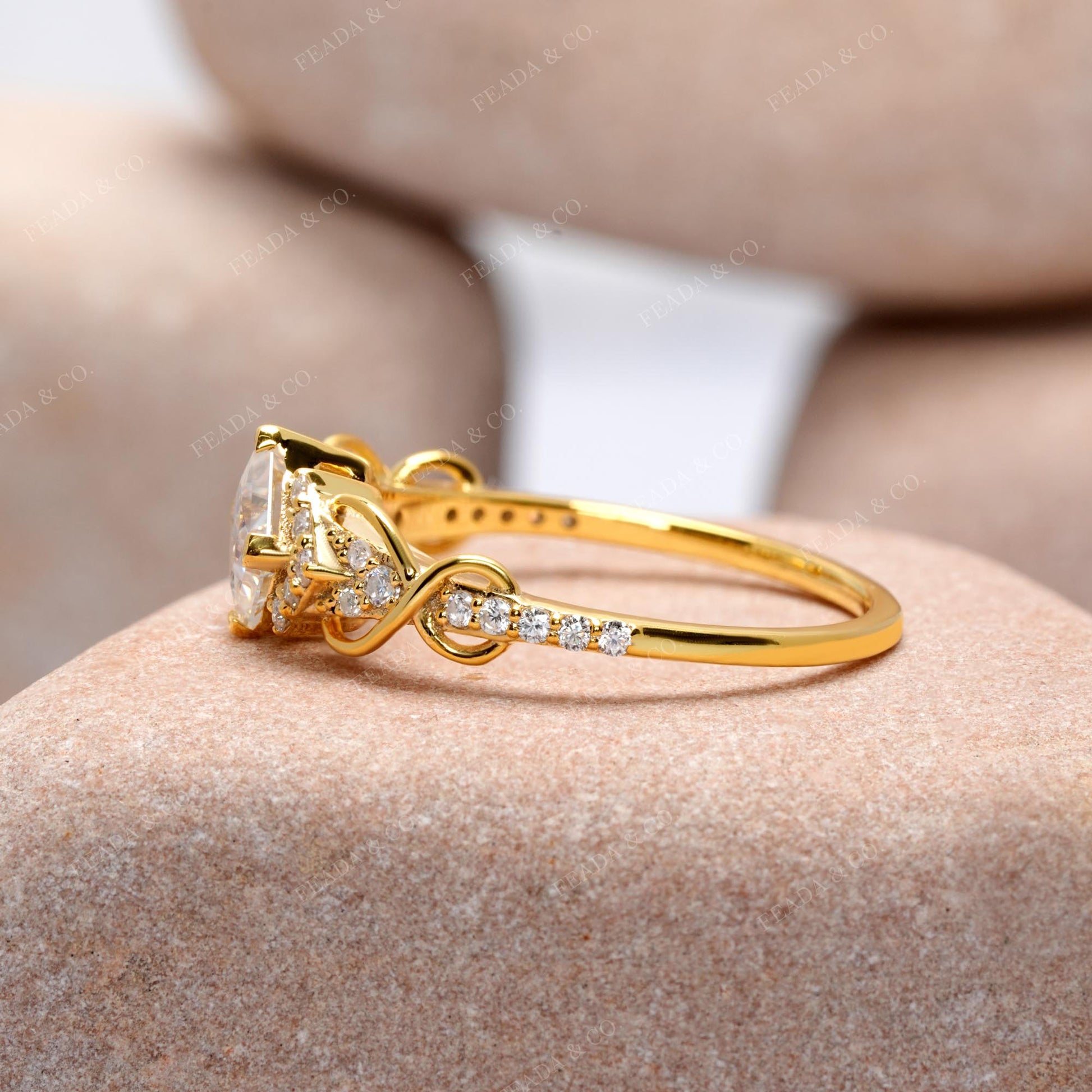 Princess, Round Cut Colorless Engagement Ring