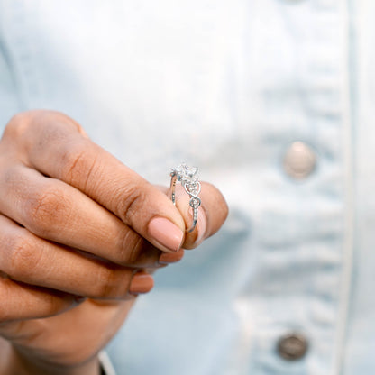 Princess, Round Cut Colorless Engagement Ring