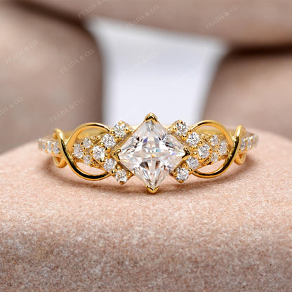 Princess, Round Cut Colorless Engagement Ring