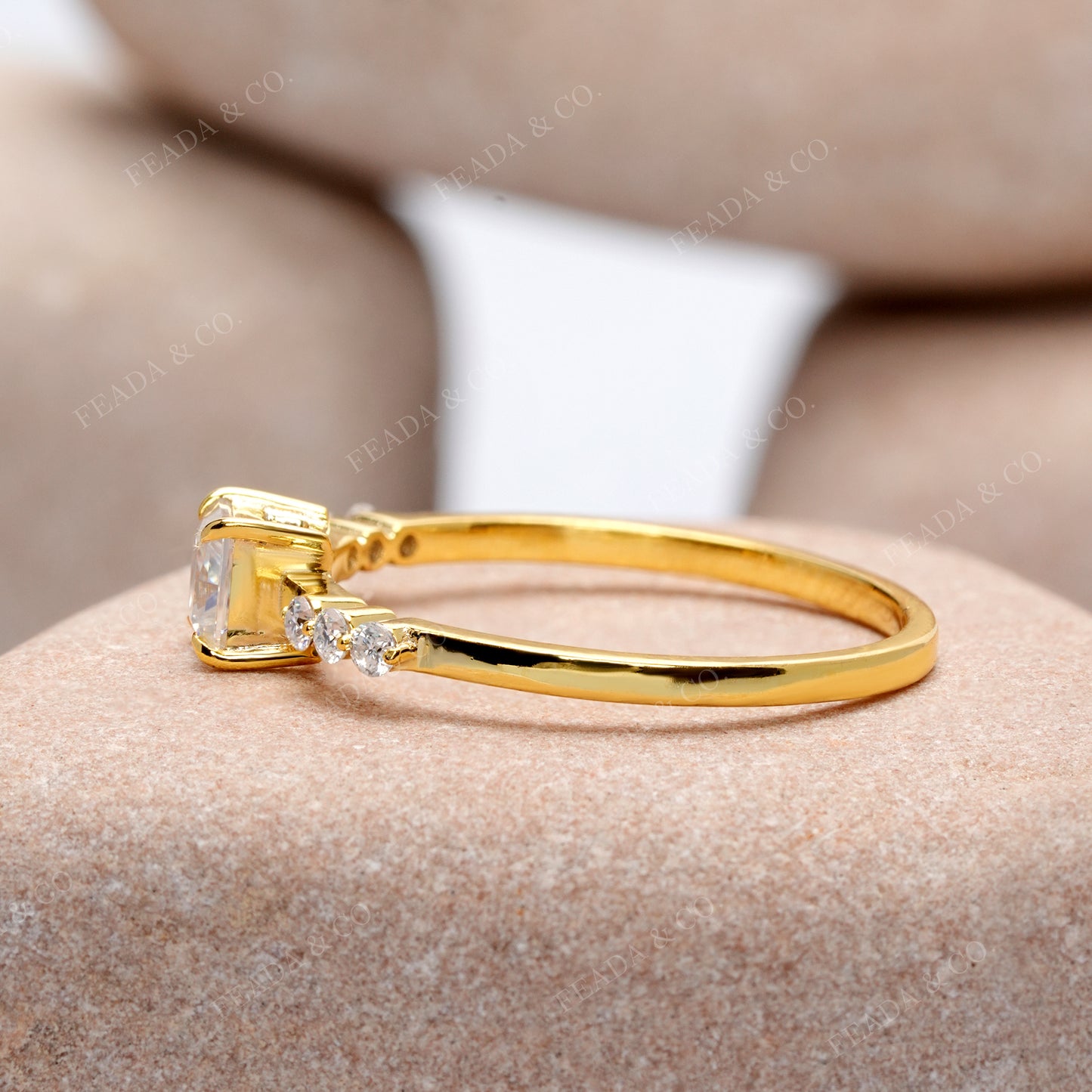 Princess, Round Cut Colorless Engagement Ring