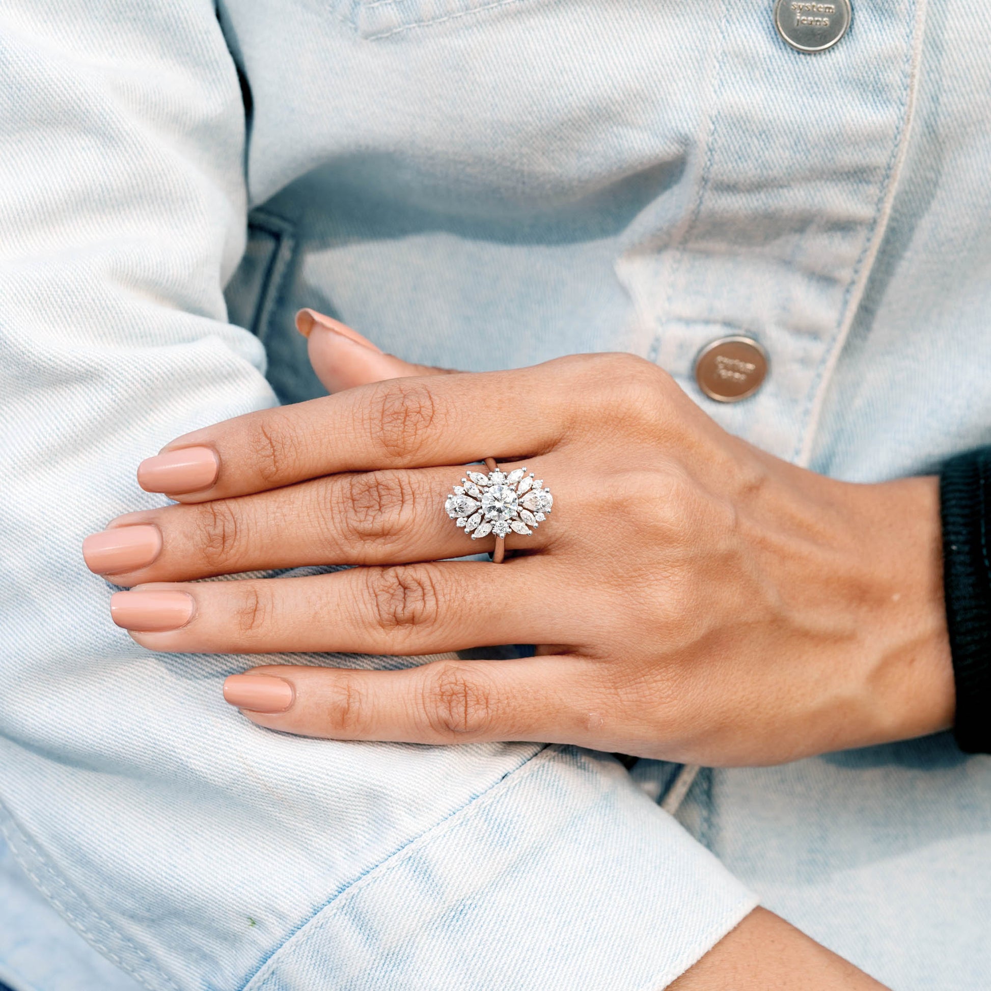 Flower Shape Moissanite Diamond Engagement Ring