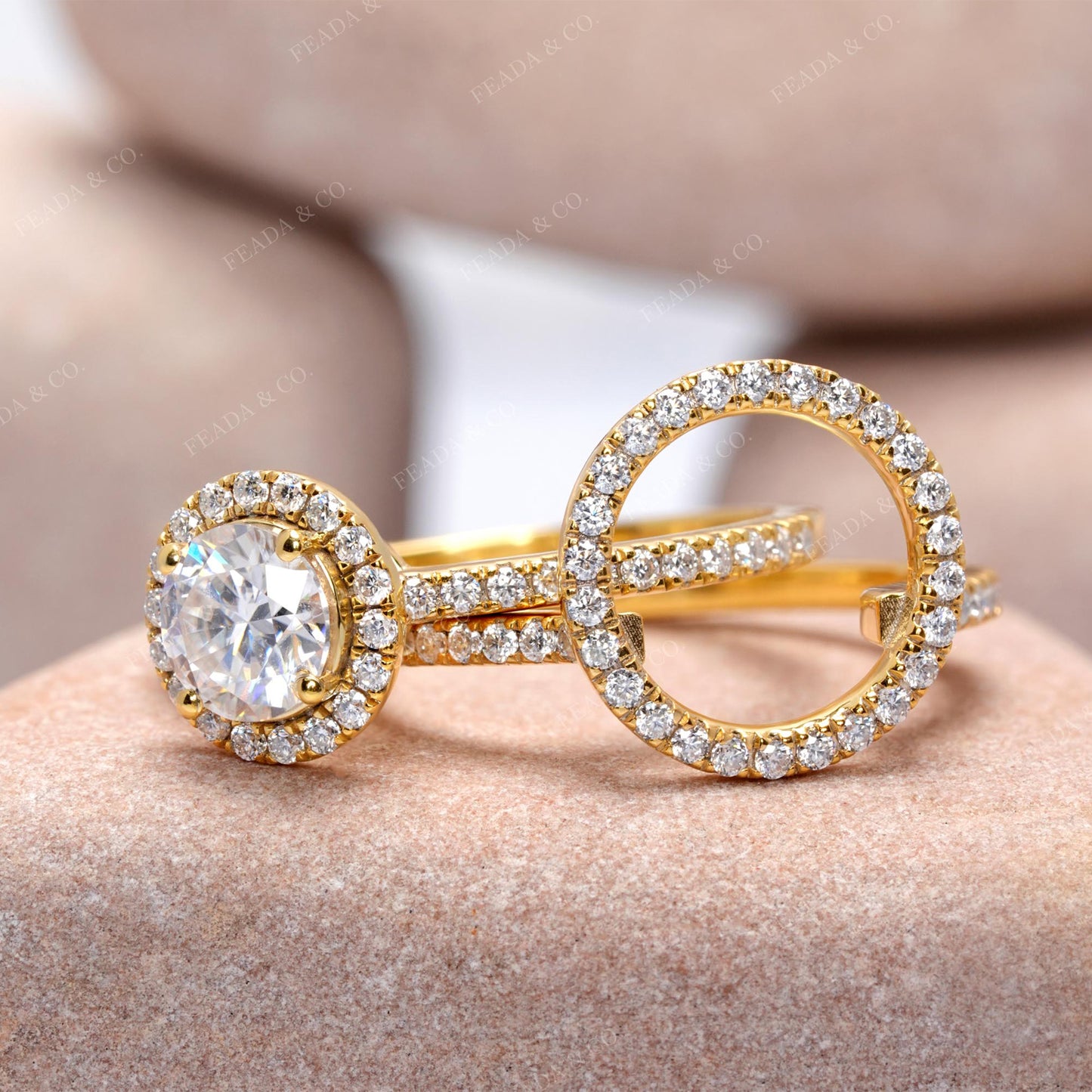 Round Cut Colorless Engagement Ring