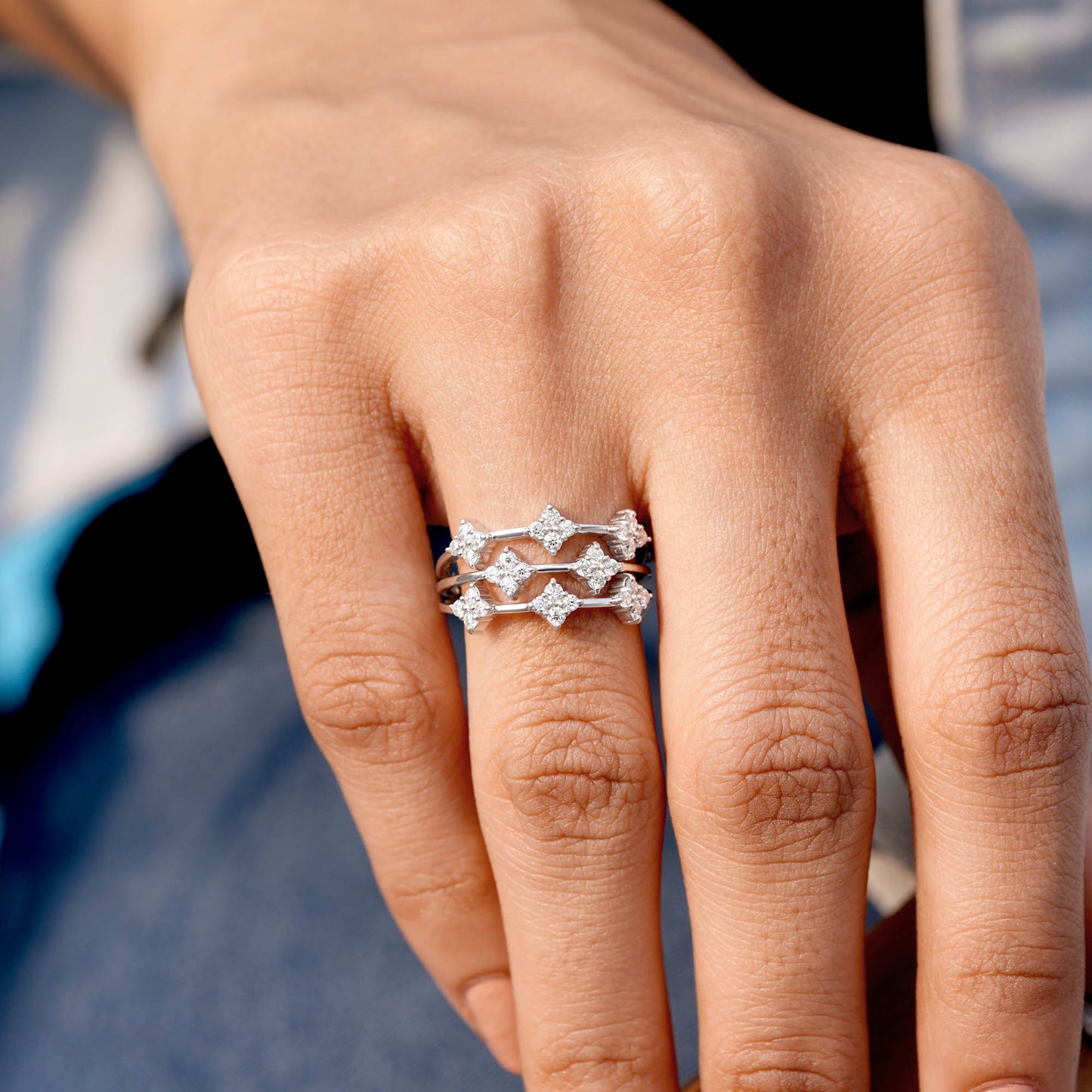 Round Cut Colorless Engagement Ring