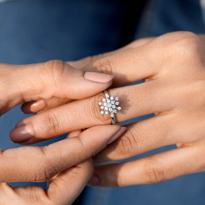 Round Diamond Premium Snow Flake Ring