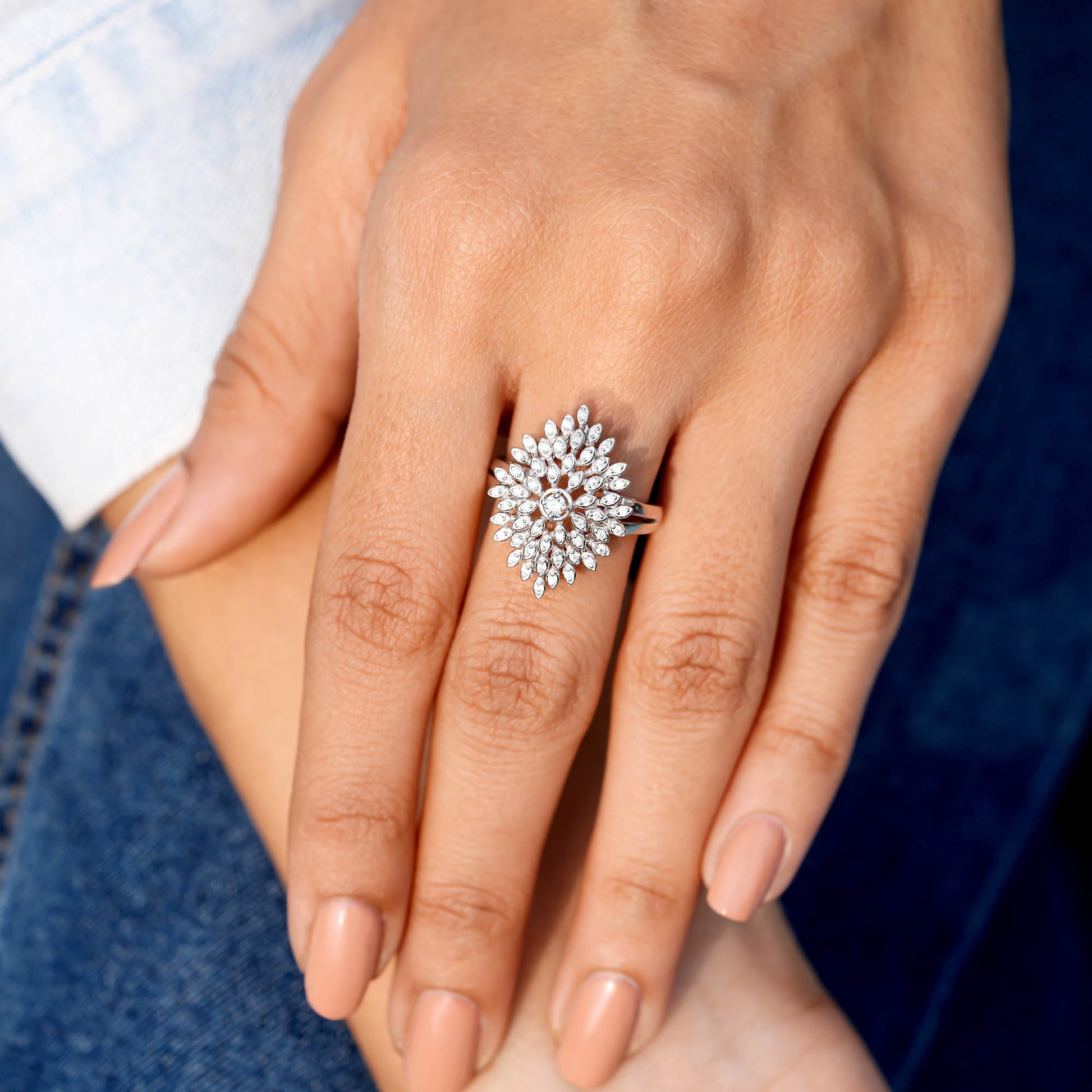 Round Cut Colorless Engagement Ring