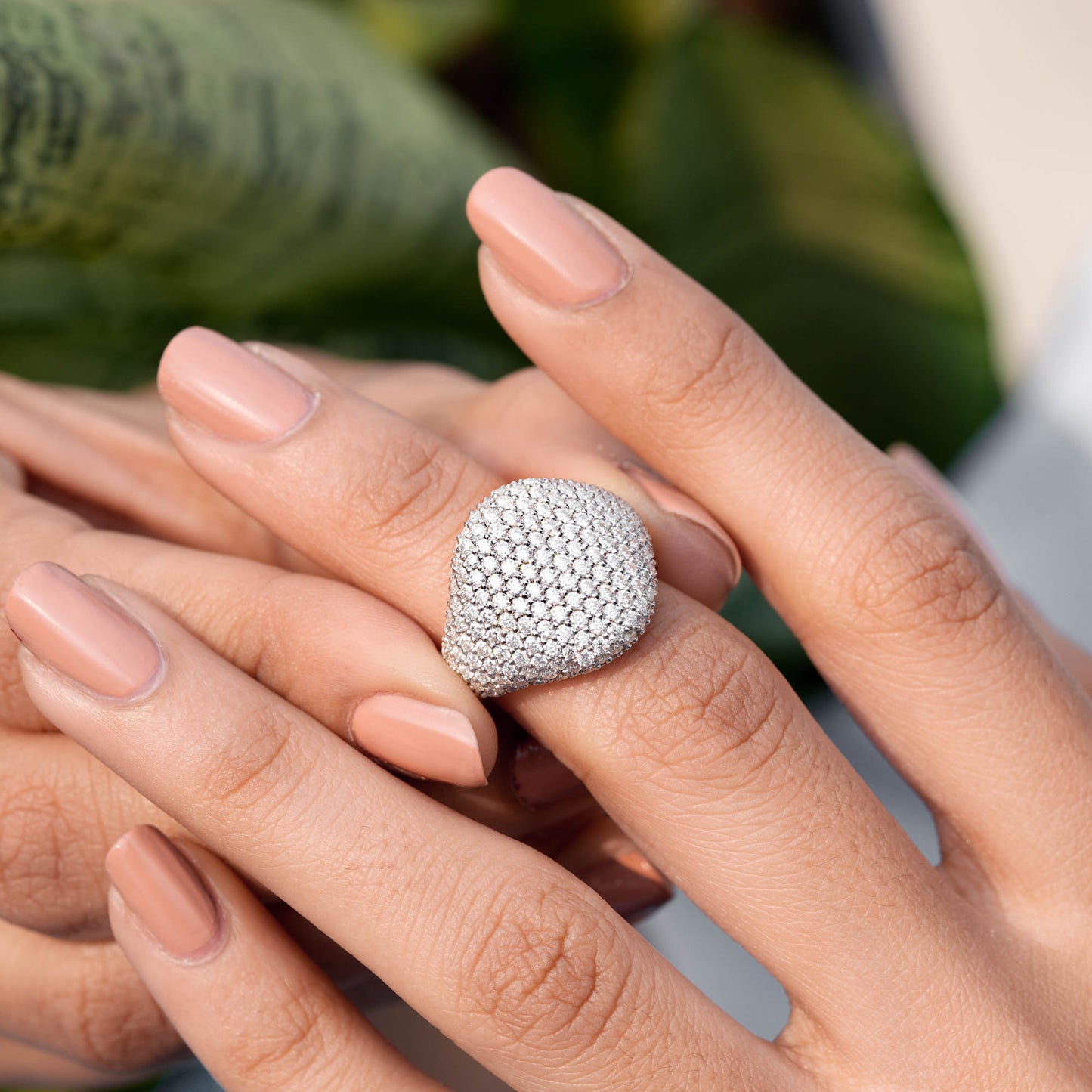 Round Cut Colorless Engagement Ring