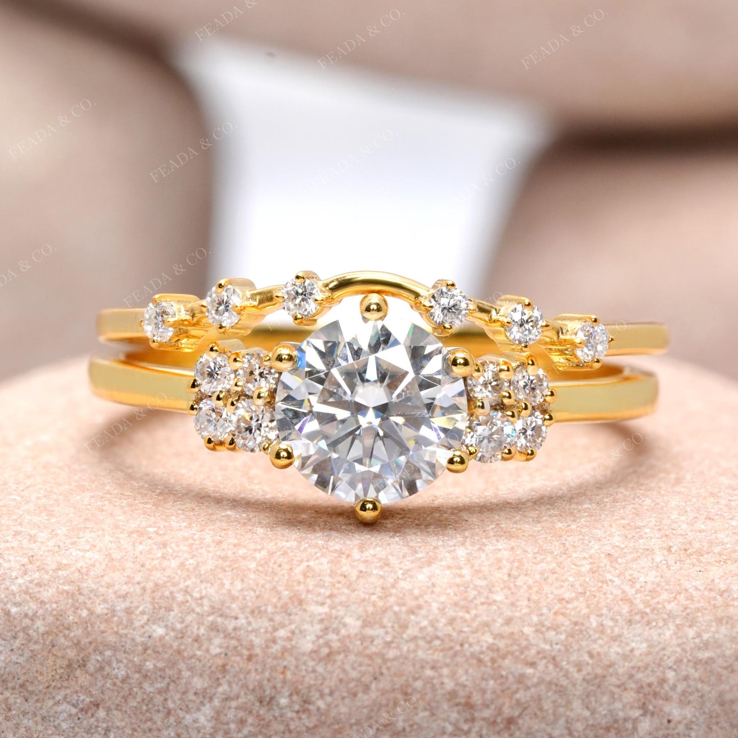 Round Cut Colorless Engagement Ring