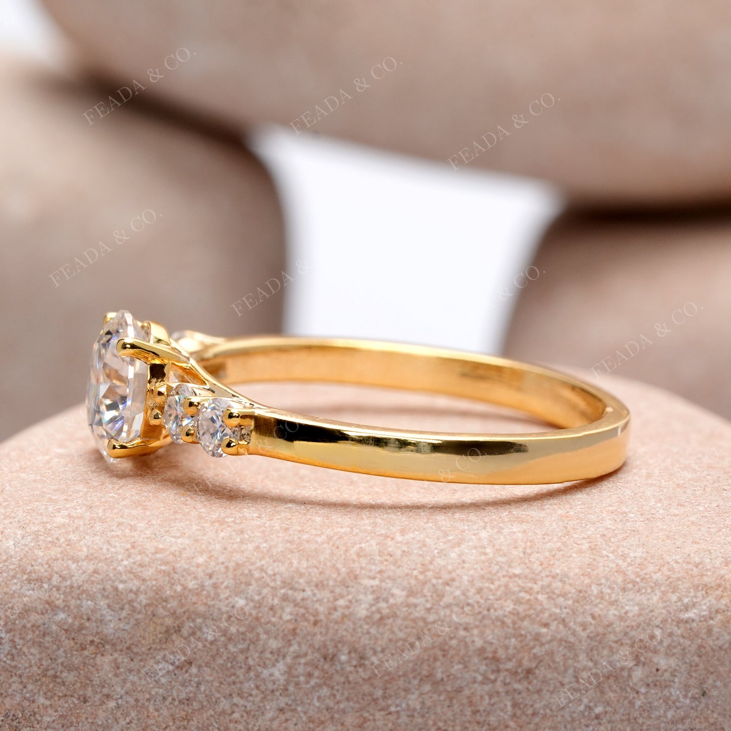Round Cut Colorless Engagement Ring