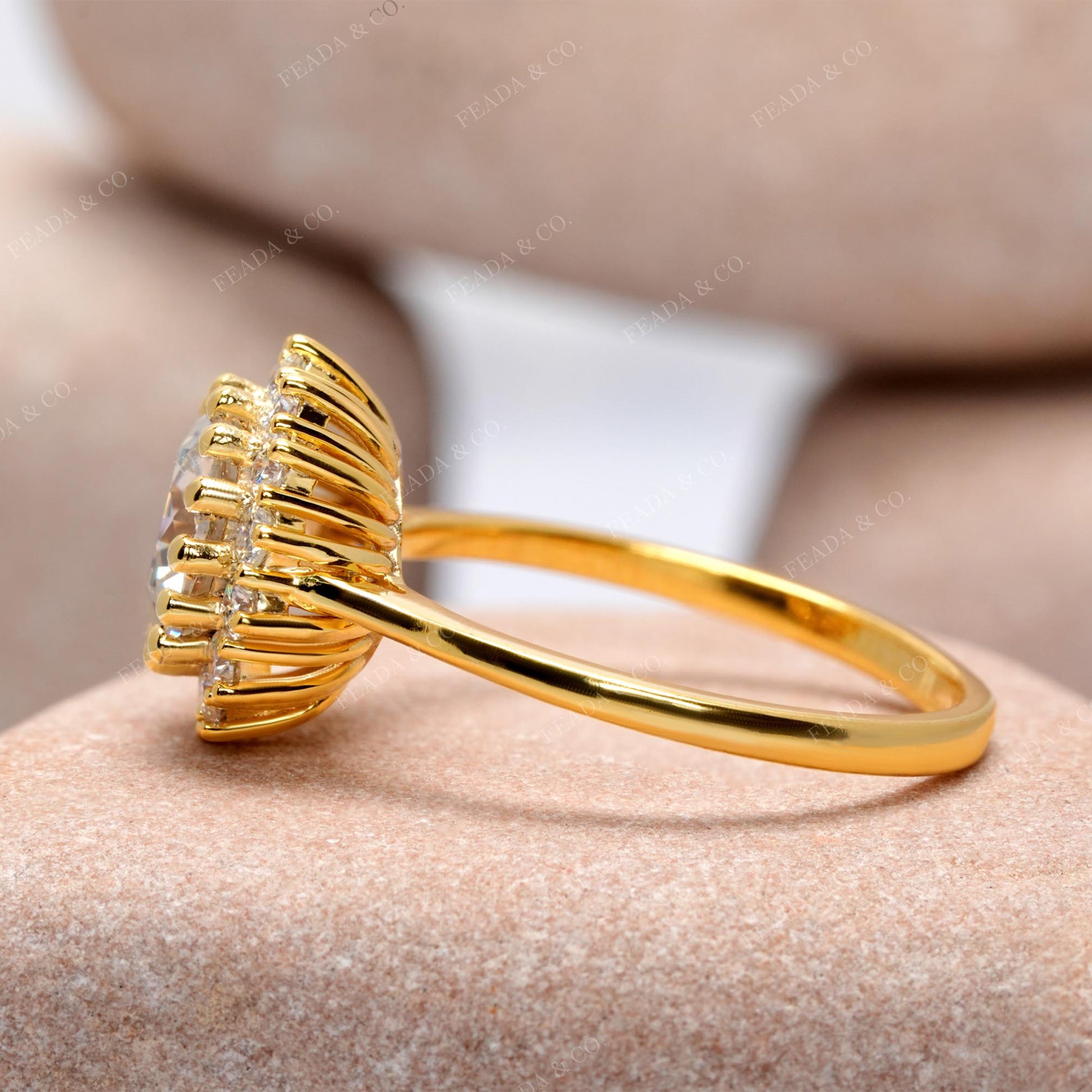 Round Cut Colorless Engagement Ring