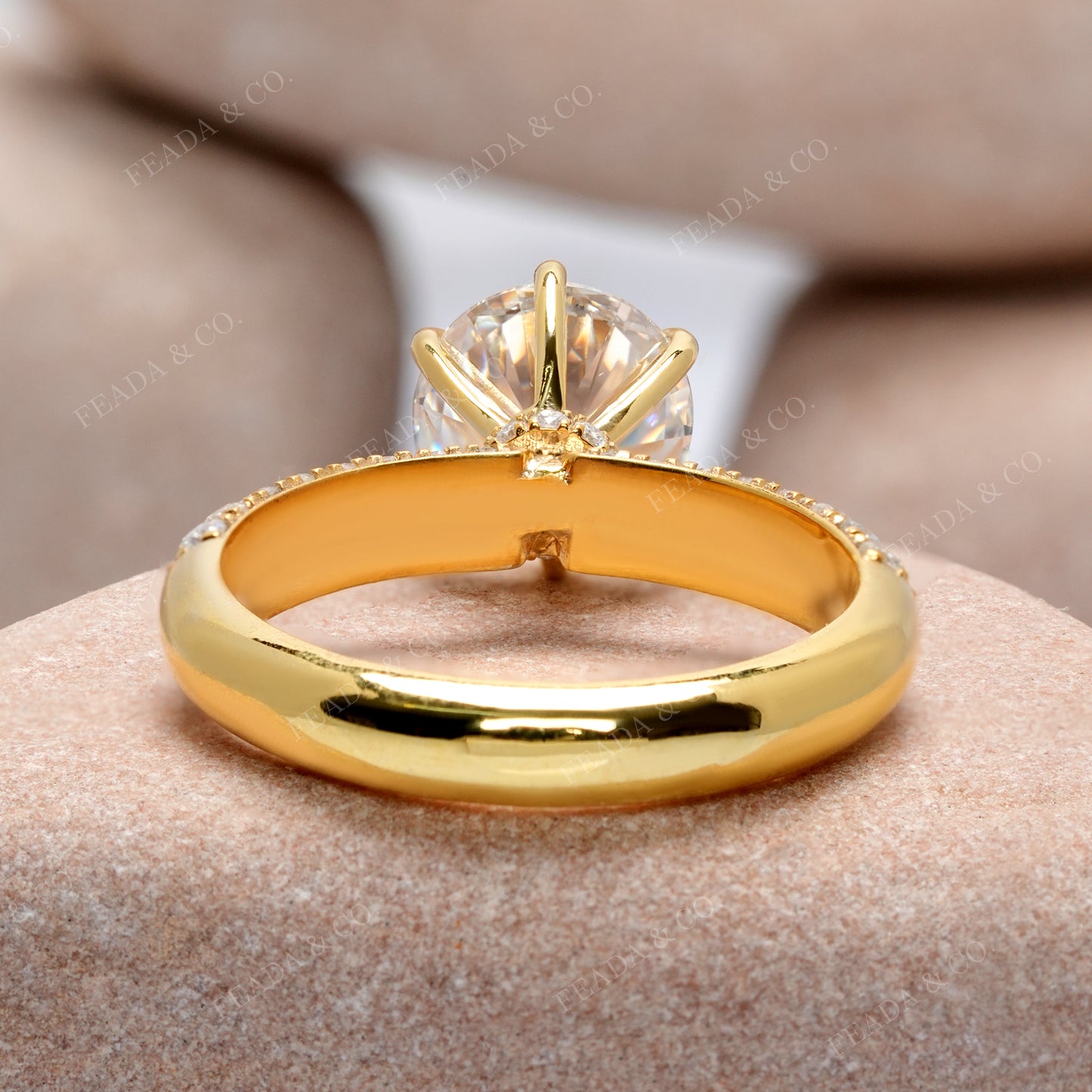 Round Cut Colorless Engagement Ring
