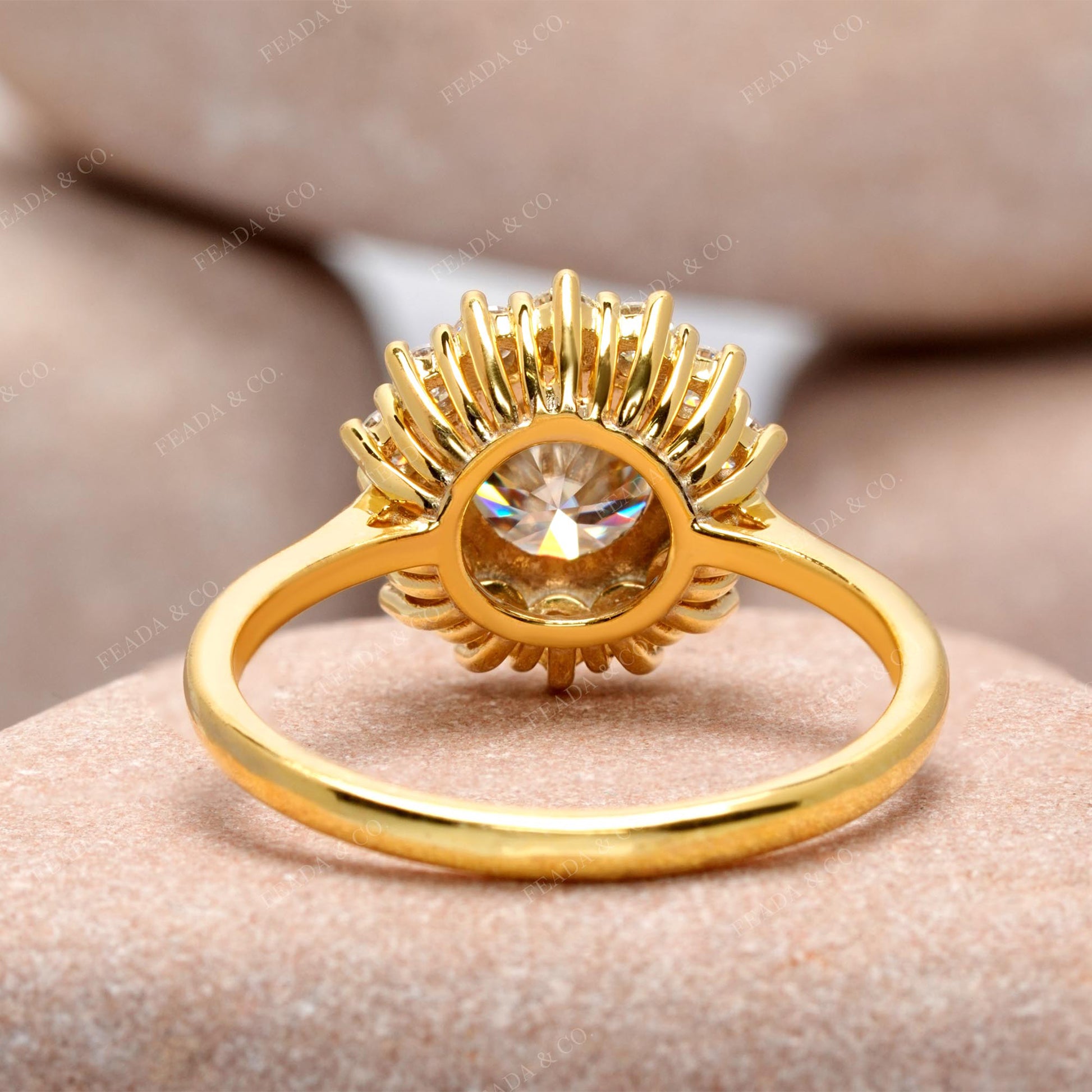 Round Cut Colorless Engagement Ring