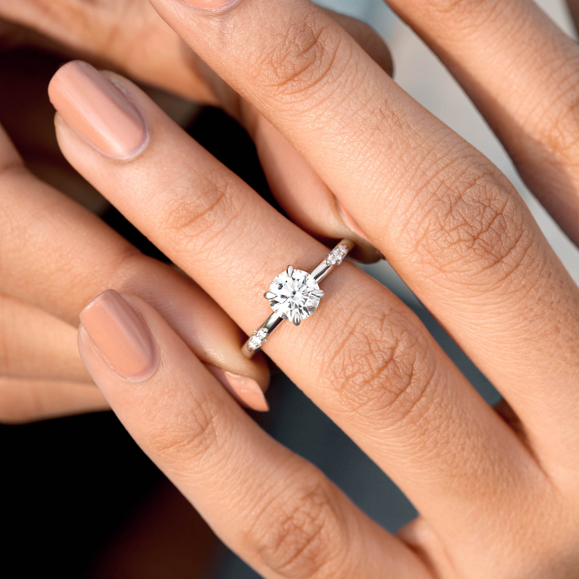 Round Cut Colorless Engagement Ring