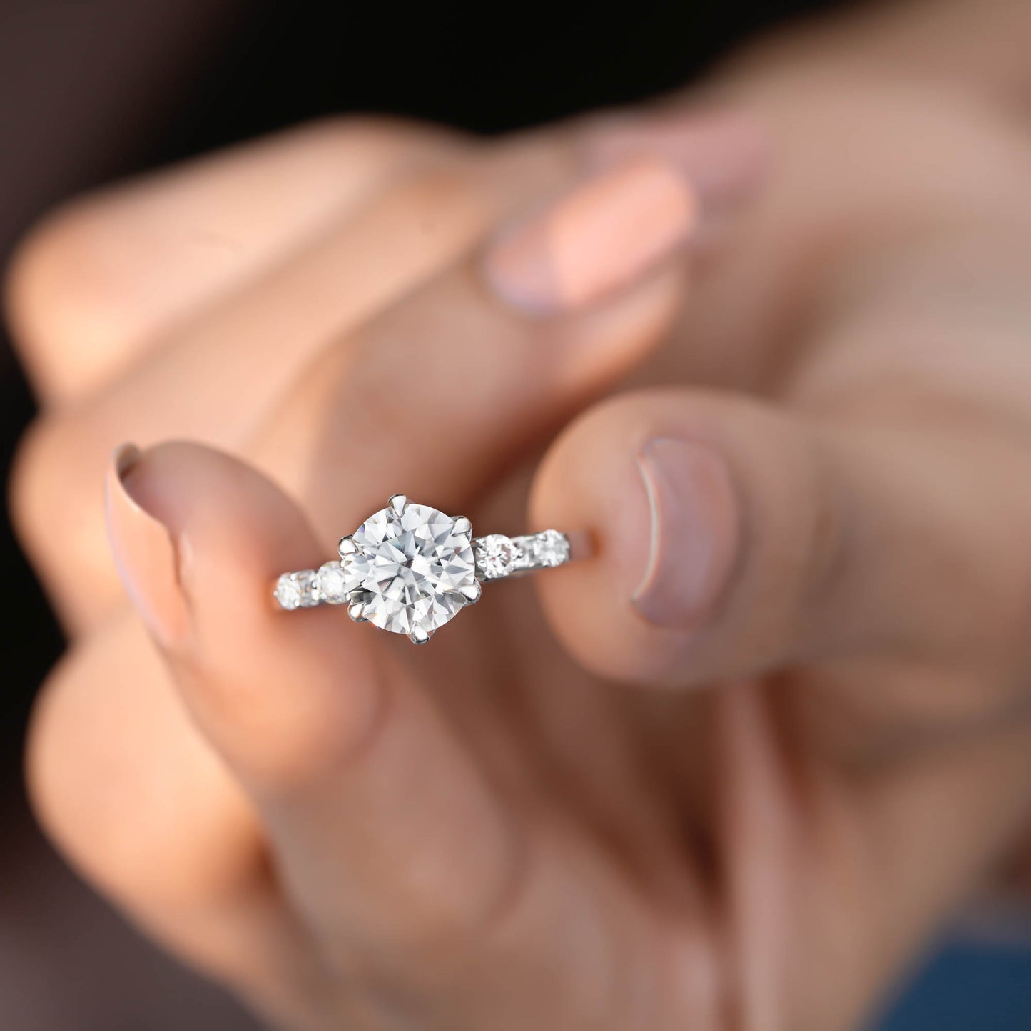 Round Cut Colorless Engagement Ring