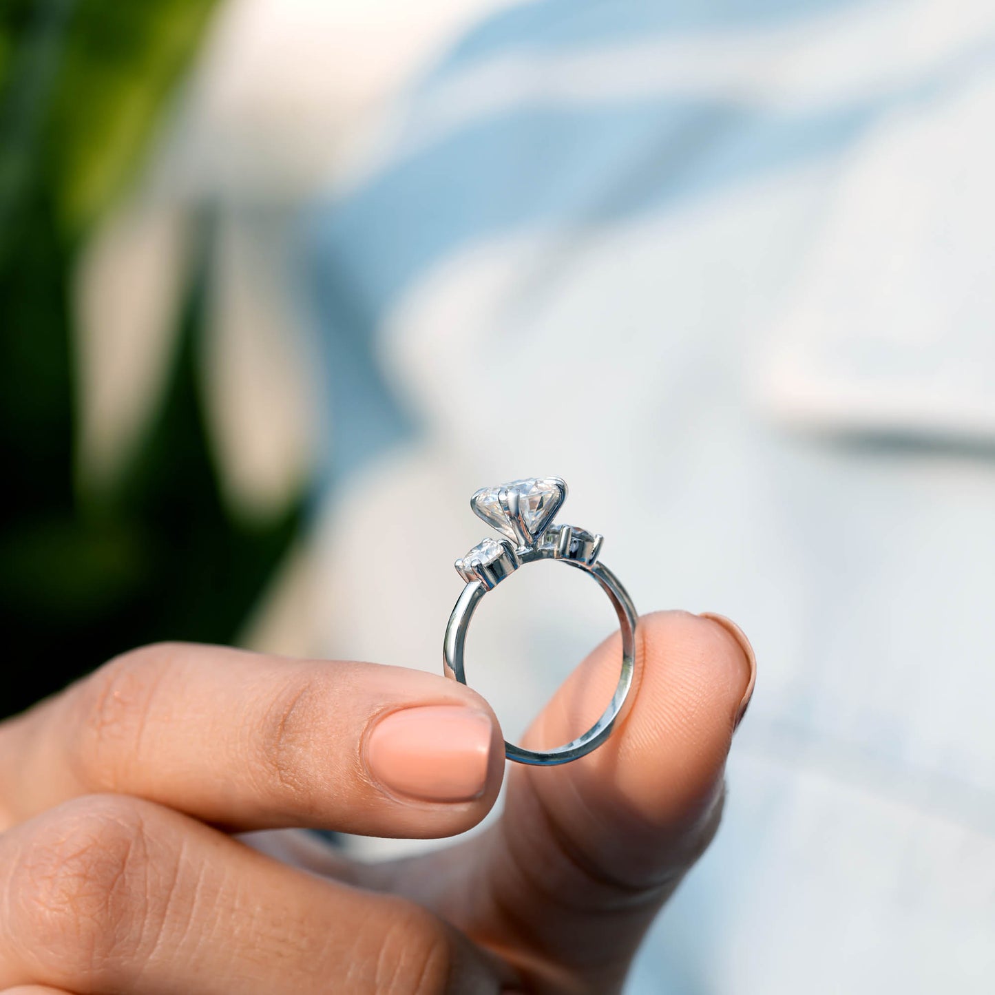 Round Cut Colorless Engagement Ring