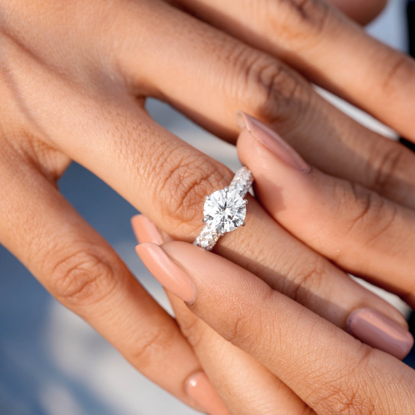 Round Cut Colorless Engagement Ring
