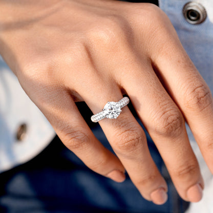 Round Cut Colorless Engagement Ring