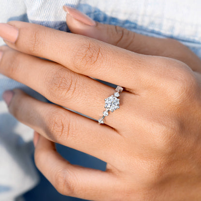 Round Cut Colorless Engagement Ring