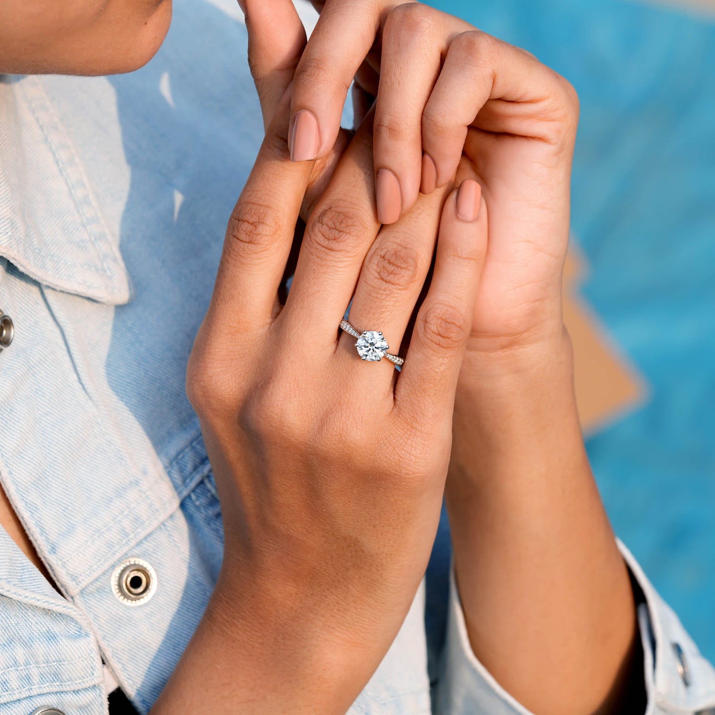 Round Cut Colorless Engagement Ring