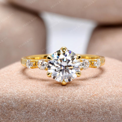 Round Cut Colorless Engagement Ring